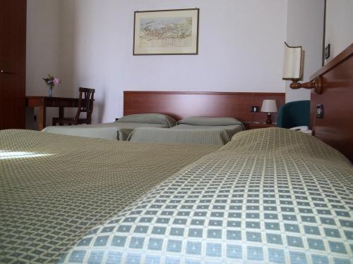 Hotel Traghetto Civitavecchia Esterno foto